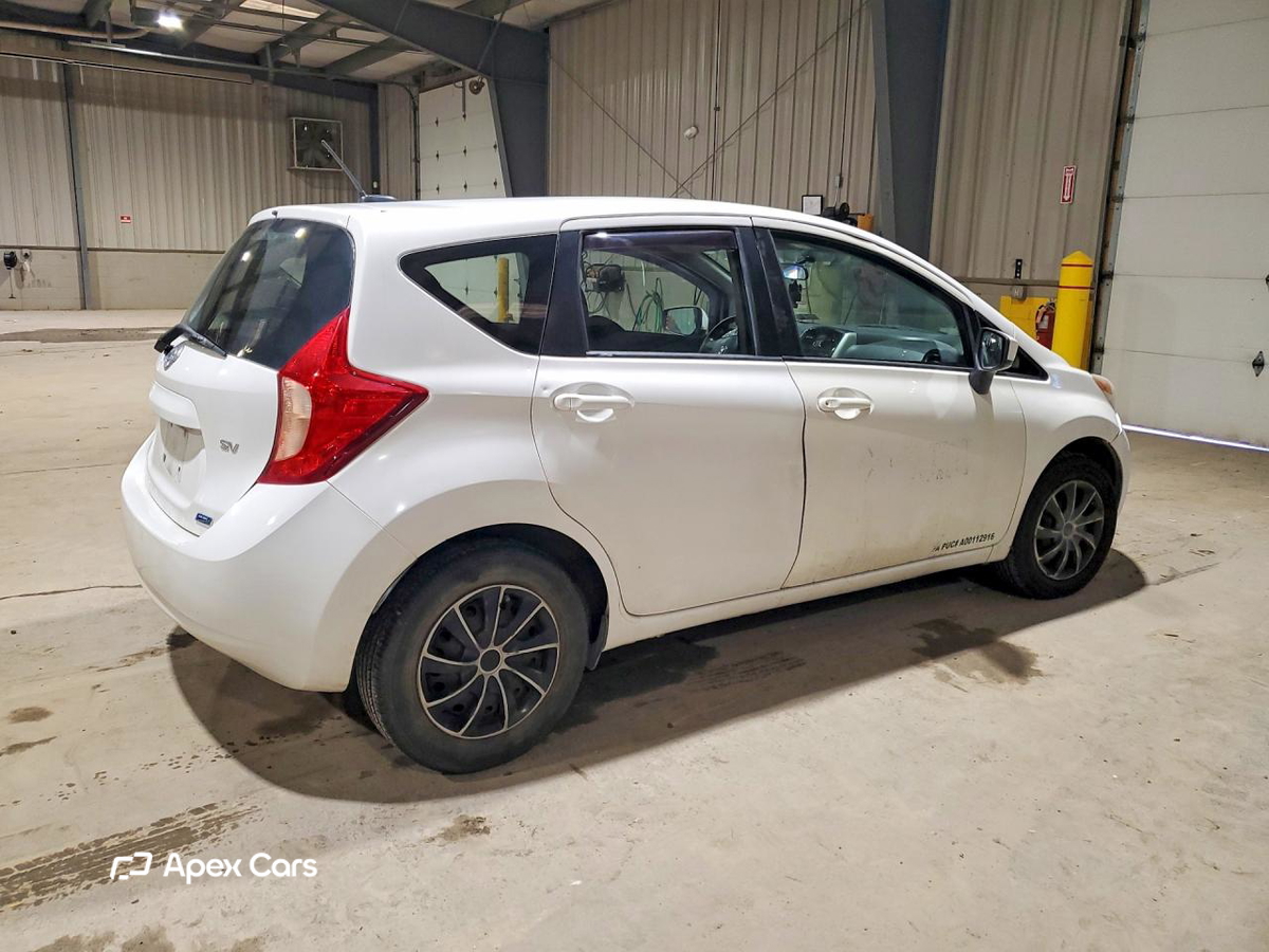 Nissan Versa 2016