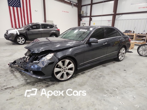 Mercedes-Benz E-klasse 2011 - Image 1 of 13