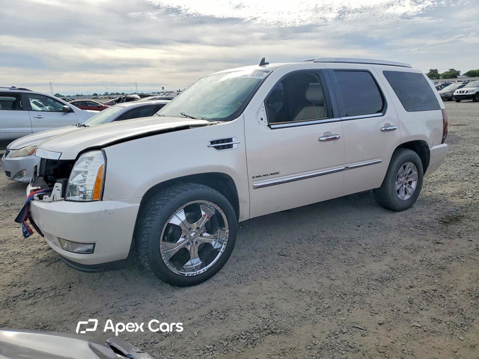 2011 Cadillac Escalade - Image 1 of 5
