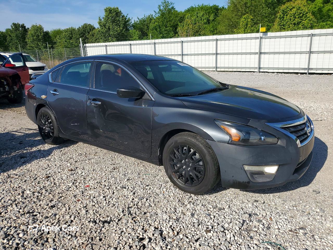 Nissan Altima 2015
