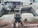 Toyota Sienna 2015