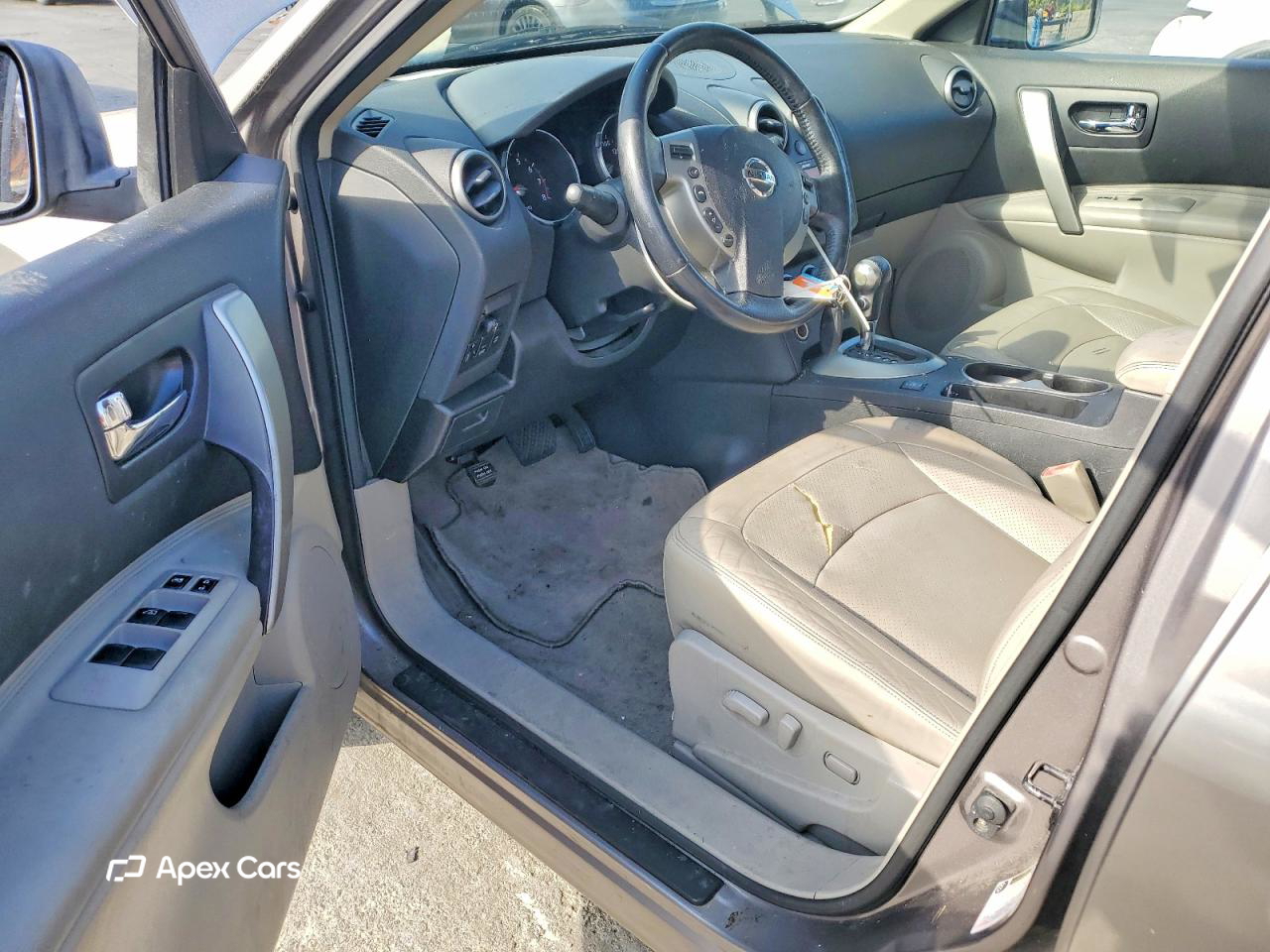 Nissan Rogue 2010