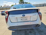 Toyota Prius 2017