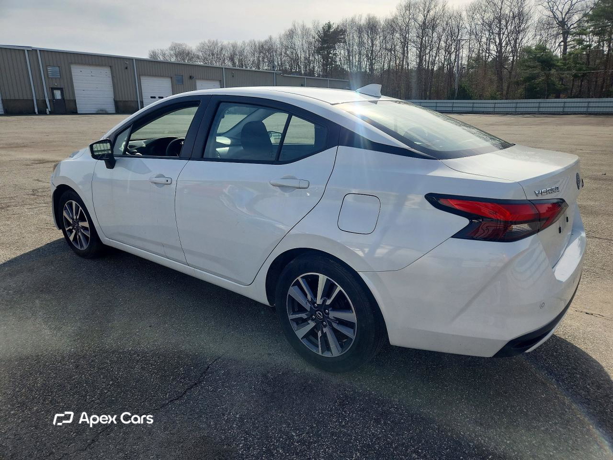 Nissan Versa 2025