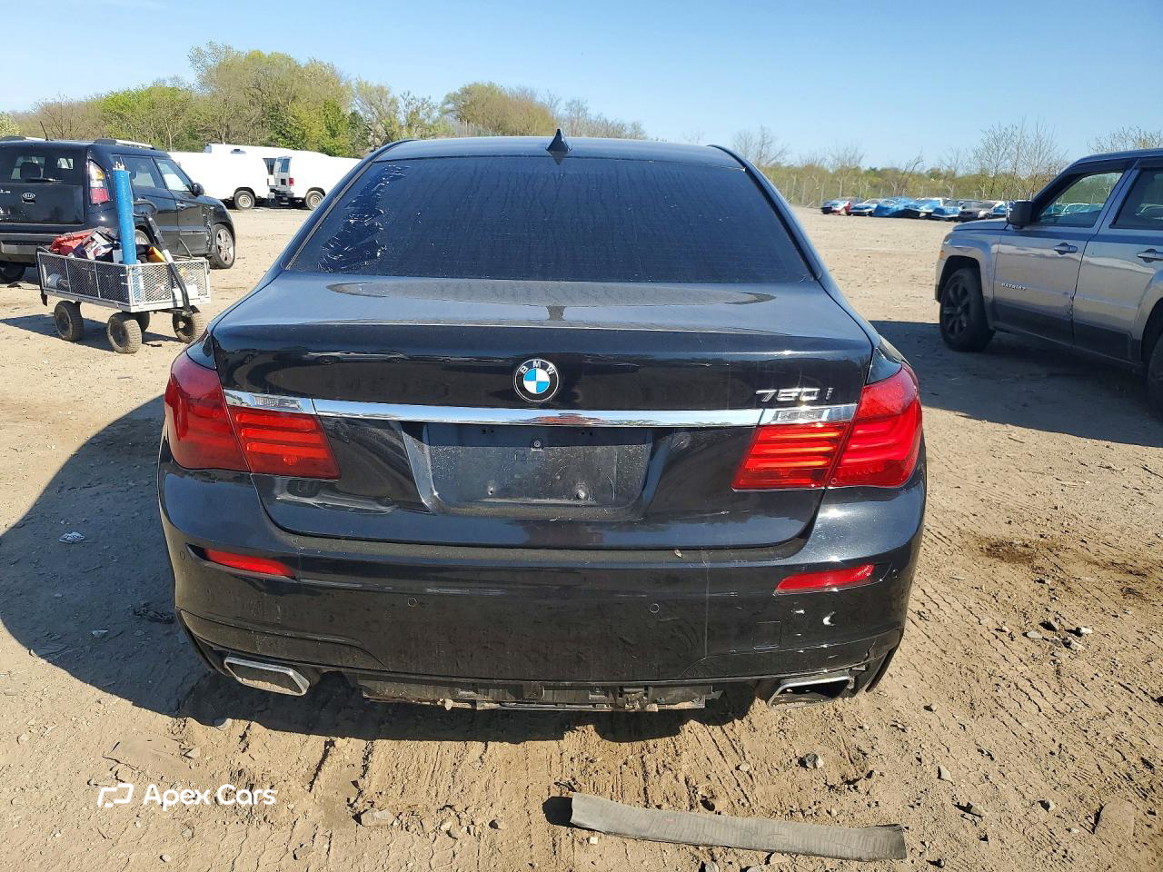 BMW Series 7 2015