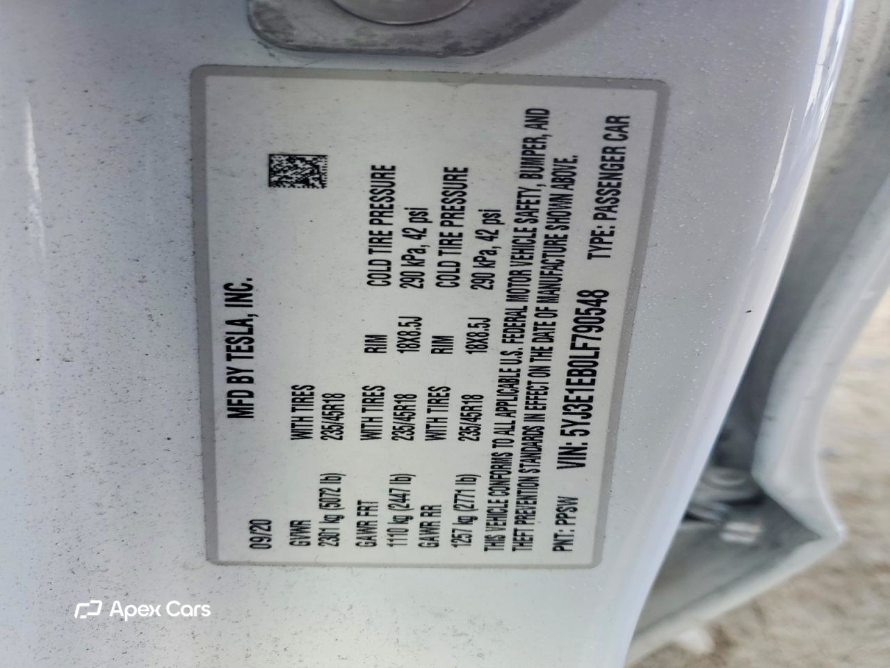 Tesla Model 3 2020