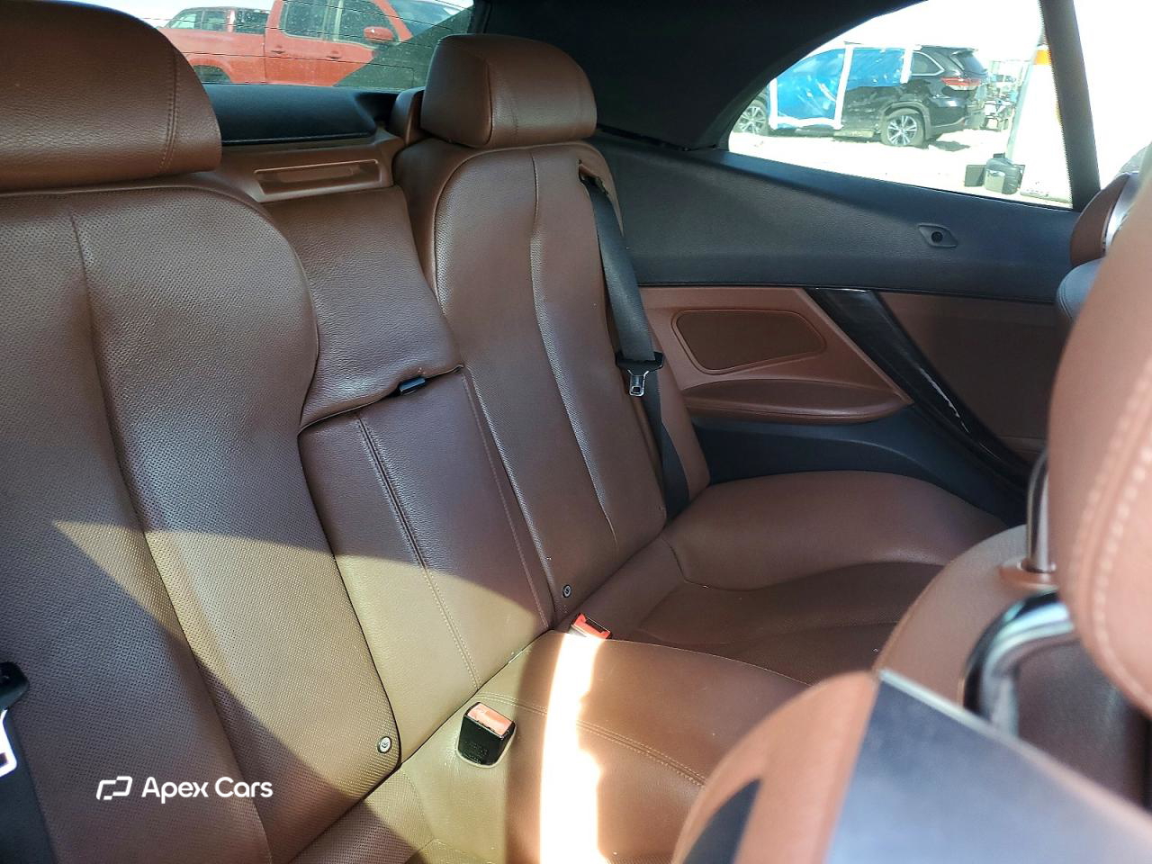 BMW Series 6 2012