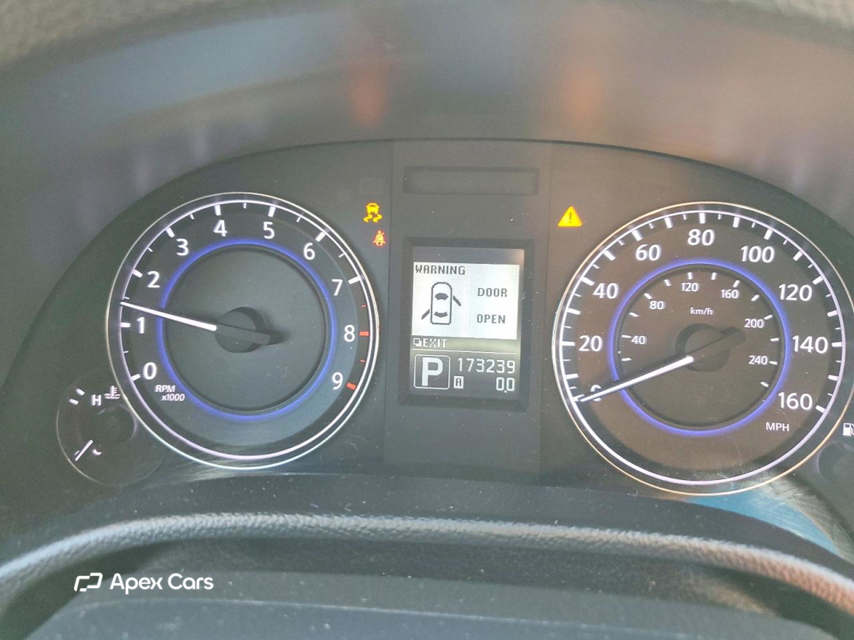Infiniti Q40 2015