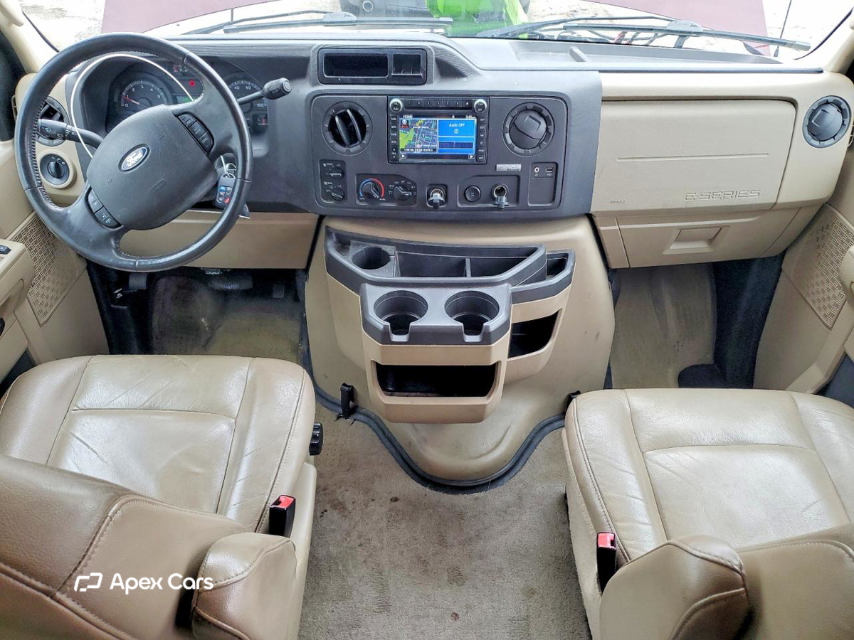 Ford Econoline 2012