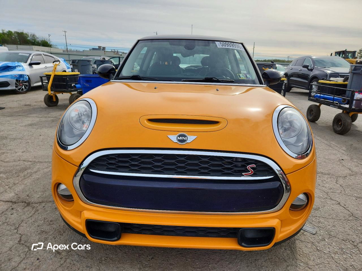 MINI Cooper 2015