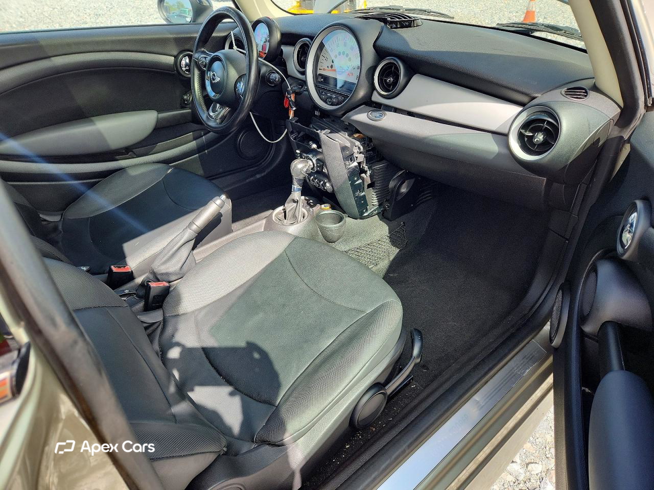 MINI Cooper 2011
