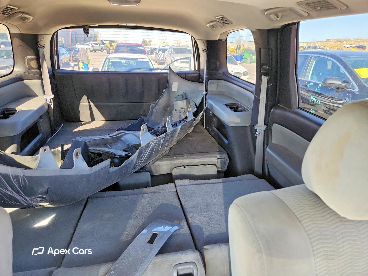 Toyota Sequoia 2016
