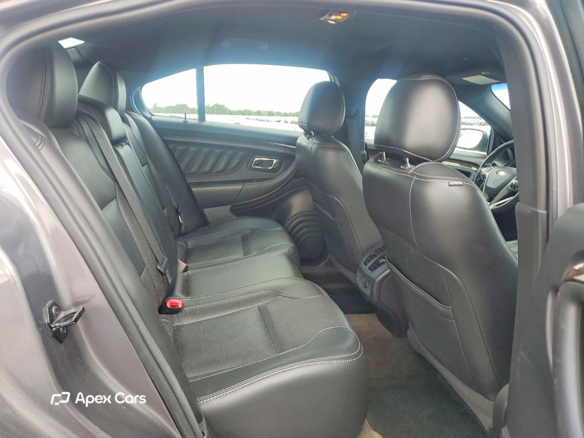 Ford Taurus 2014