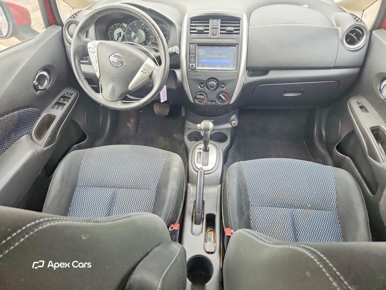 Nissan Versa 2019