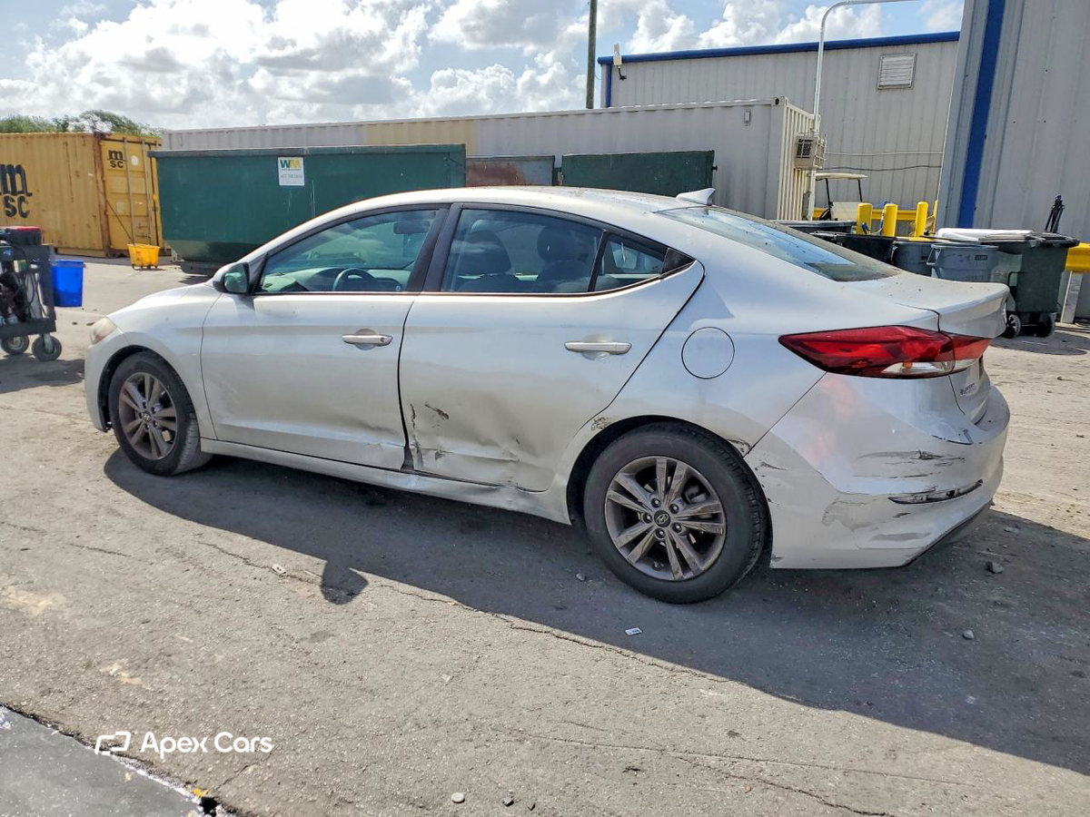 Hyundai Elantra 2018