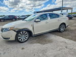 Lincoln MKS 2015