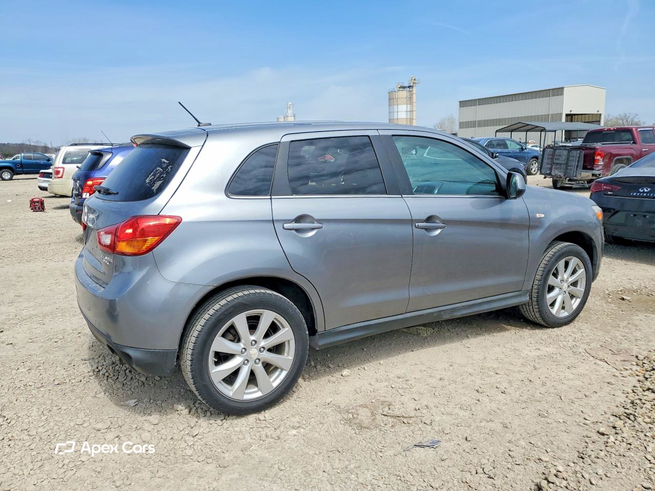 Mitsubishi Outlander 2015