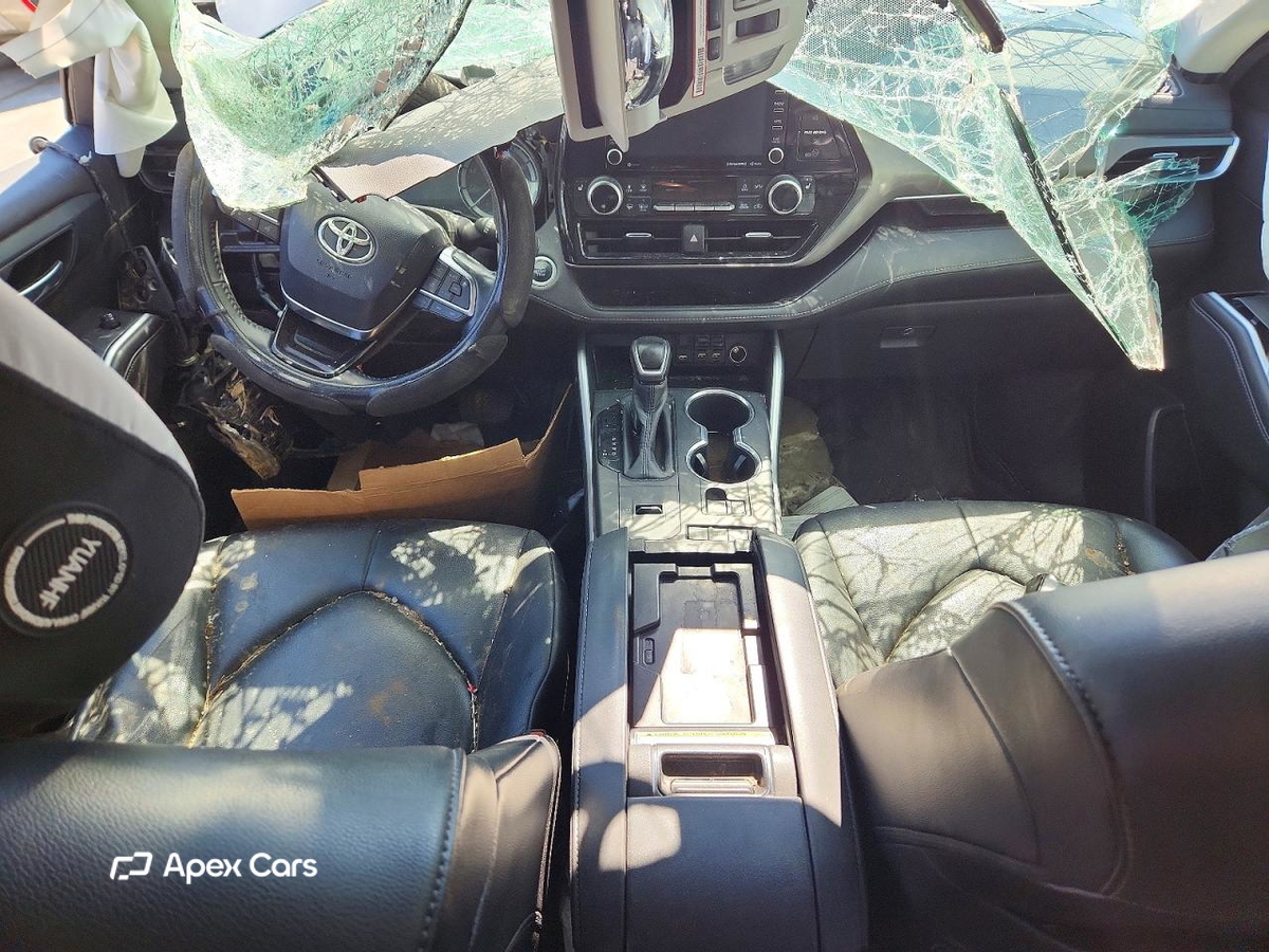 Toyota Highlander 2020