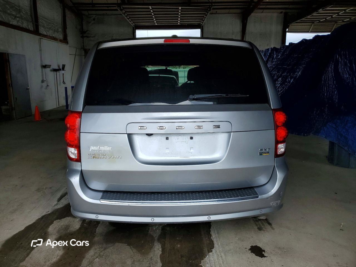 Dodge Caravan 2016