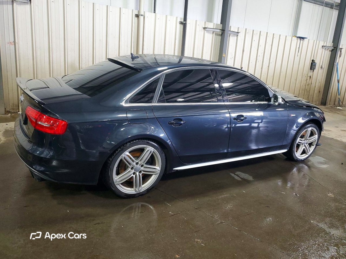 Audi RS4 2014