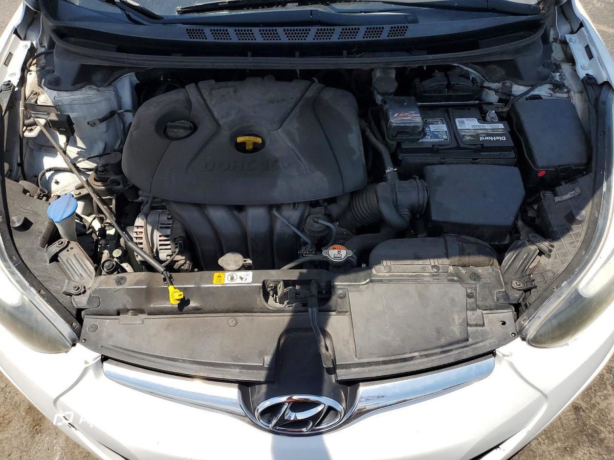 Hyundai Elantra 2016