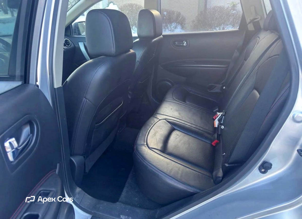 Nissan Rogue 2010