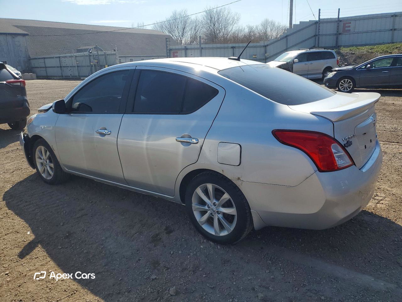 Nissan Versa 2014