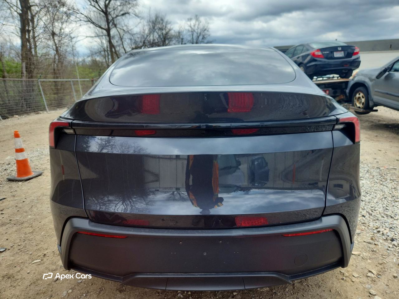 Tesla Model Y 2026