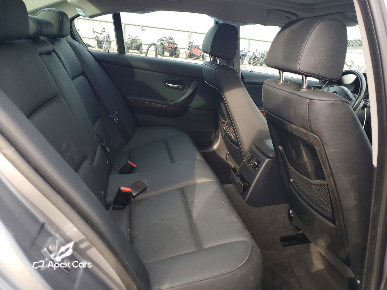 BMW Series 3 2009