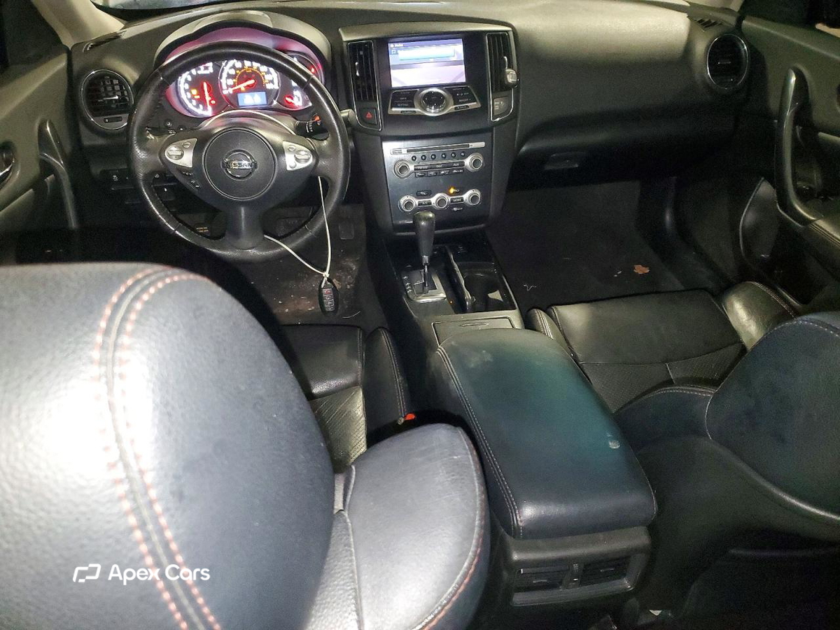 Nissan Maxima 2012