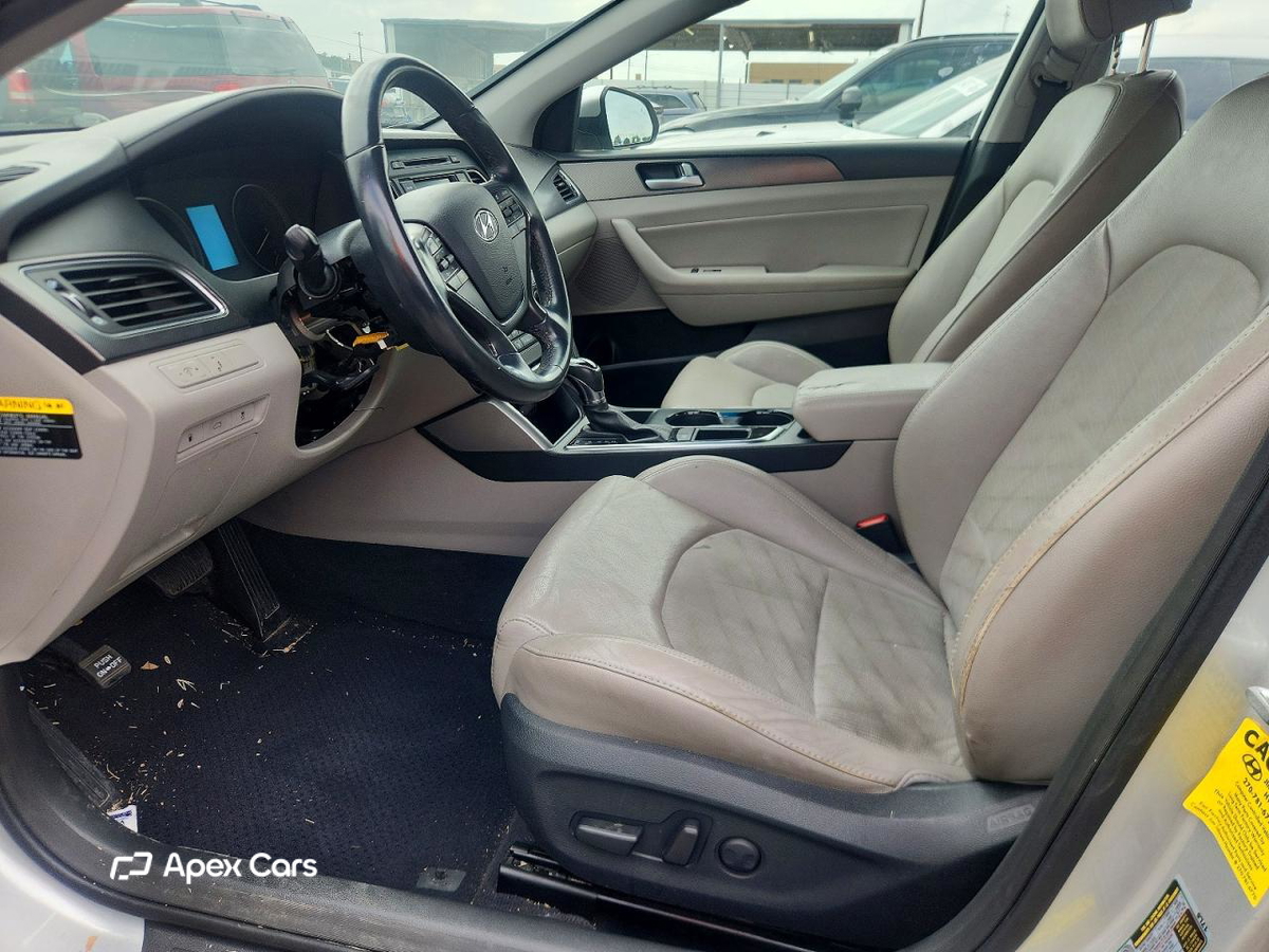 Hyundai Sonata 2015