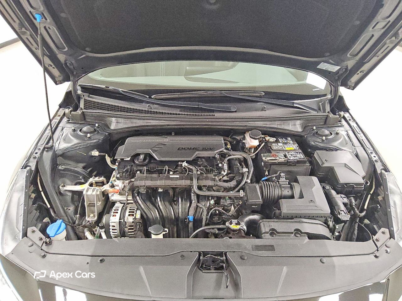 Hyundai Elantra 2023