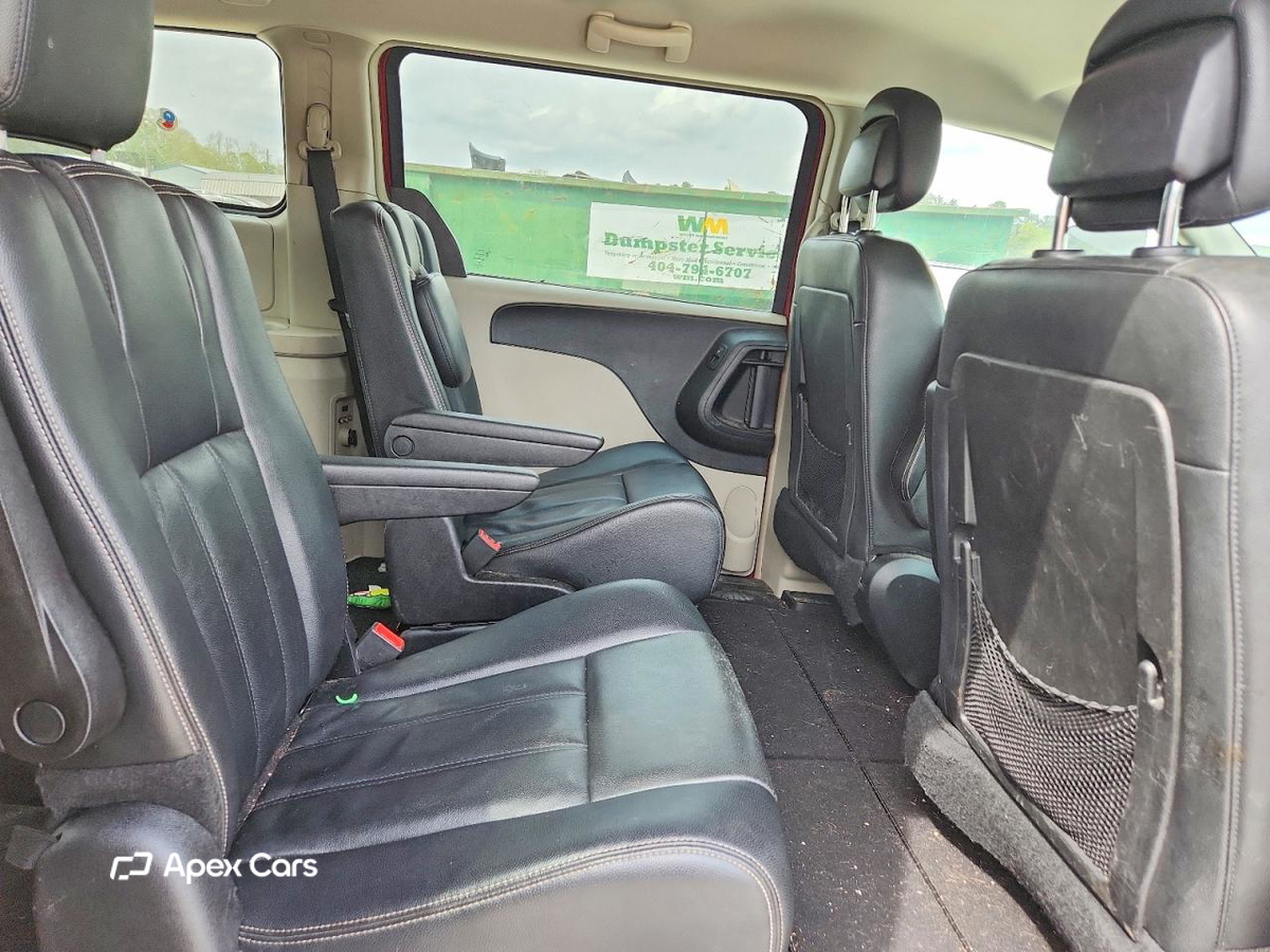 Chrysler Voyager 2013
