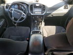 Chrysler 300 2011