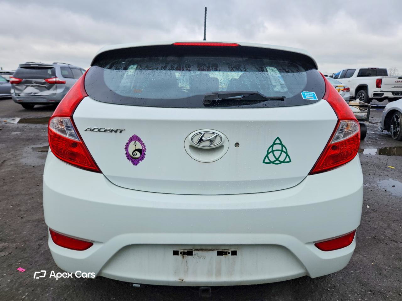 Hyundai Accent 2012