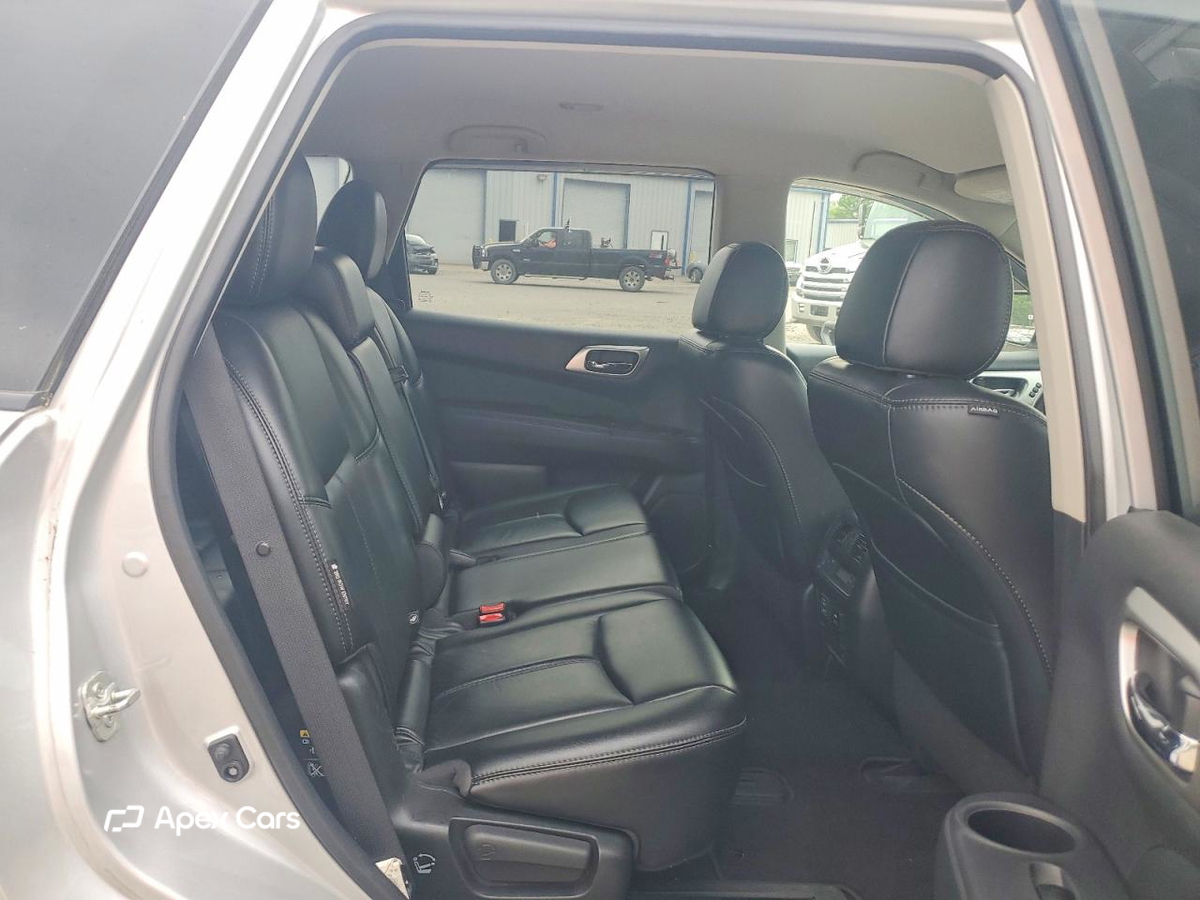 Nissan Pathfinder 2018
