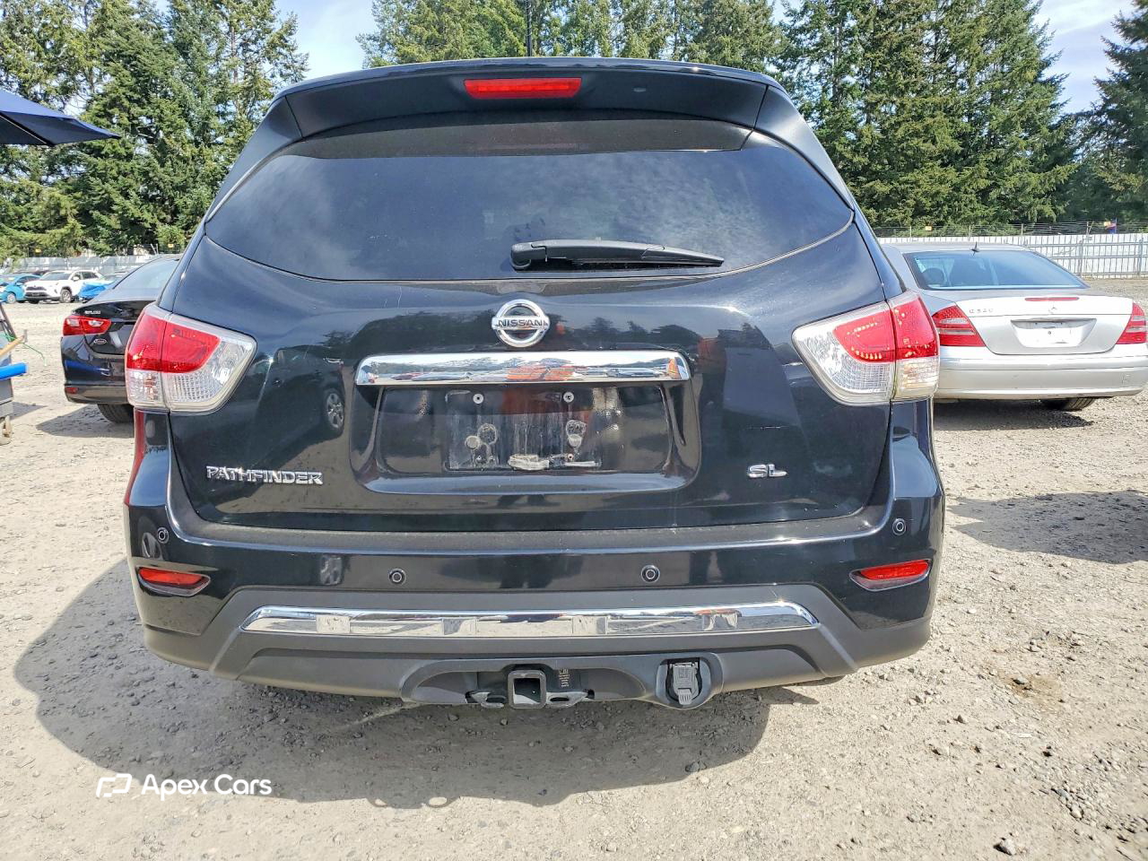 Nissan Pathfinder 2013