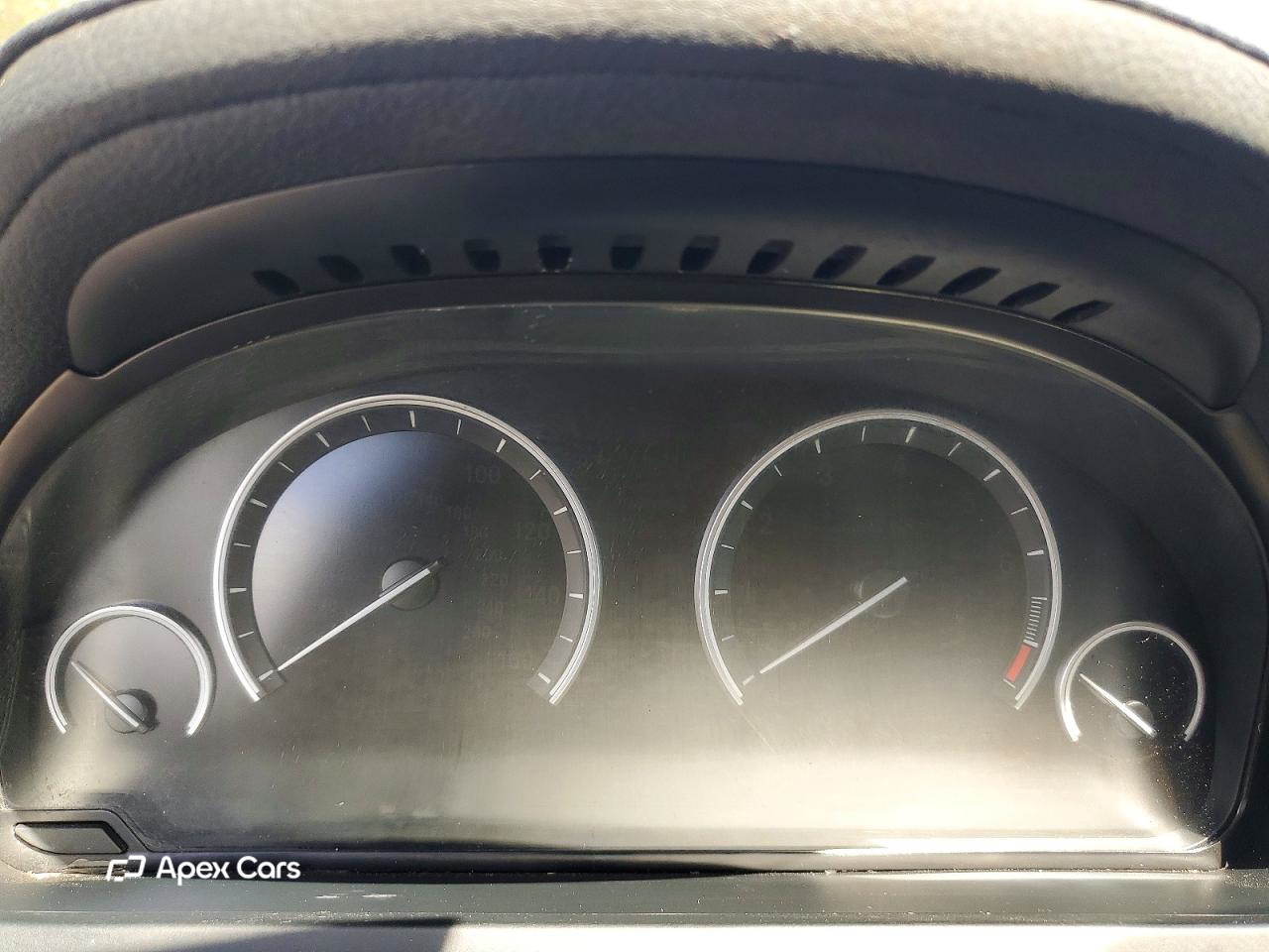 BMW Series 7 2015
