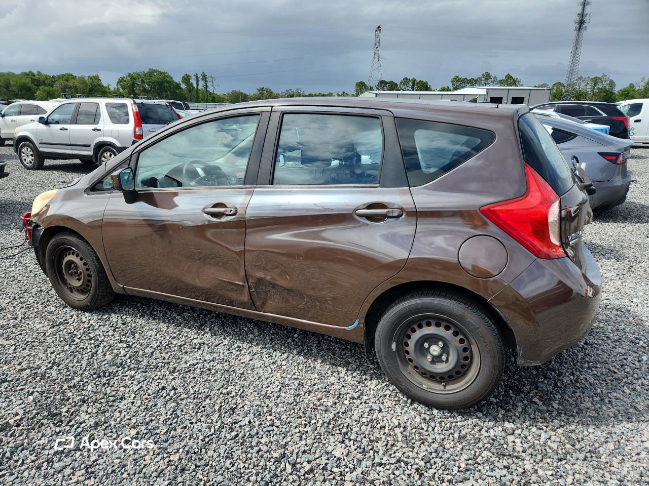 Nissan Versa 2015