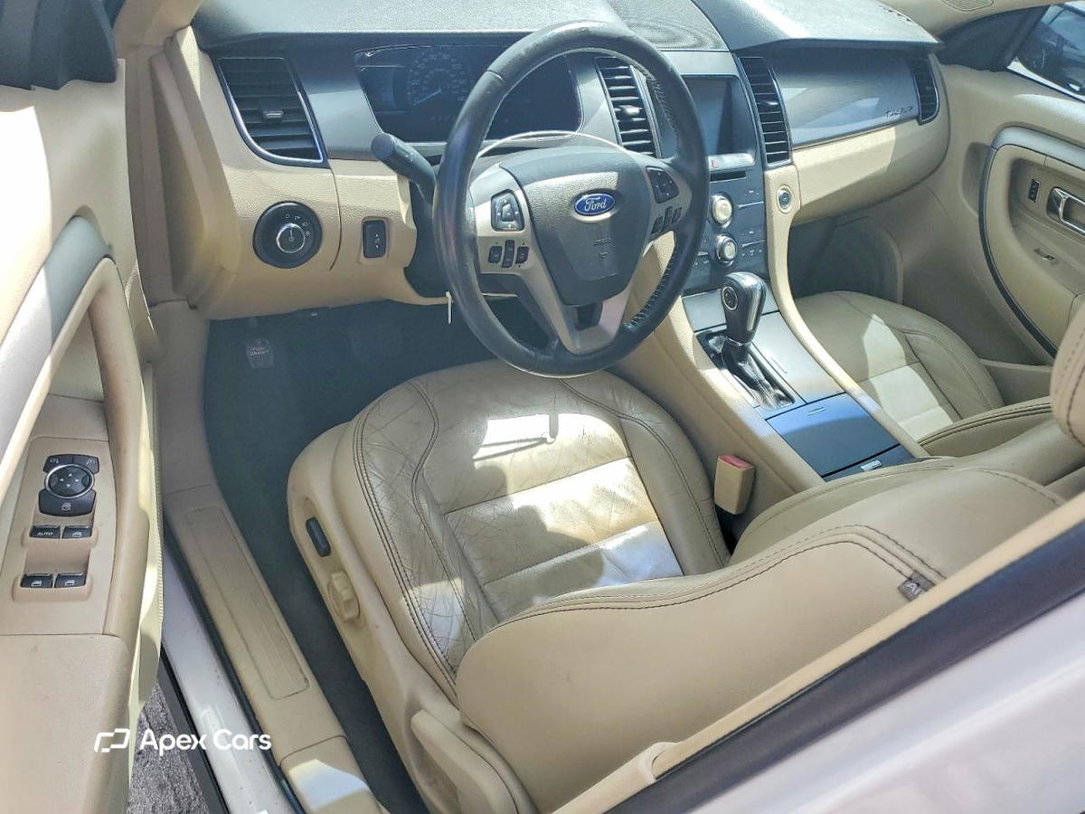 Ford Taurus 2014