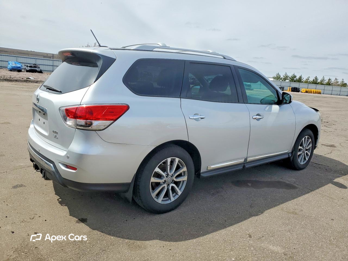 Nissan Pathfinder 2013