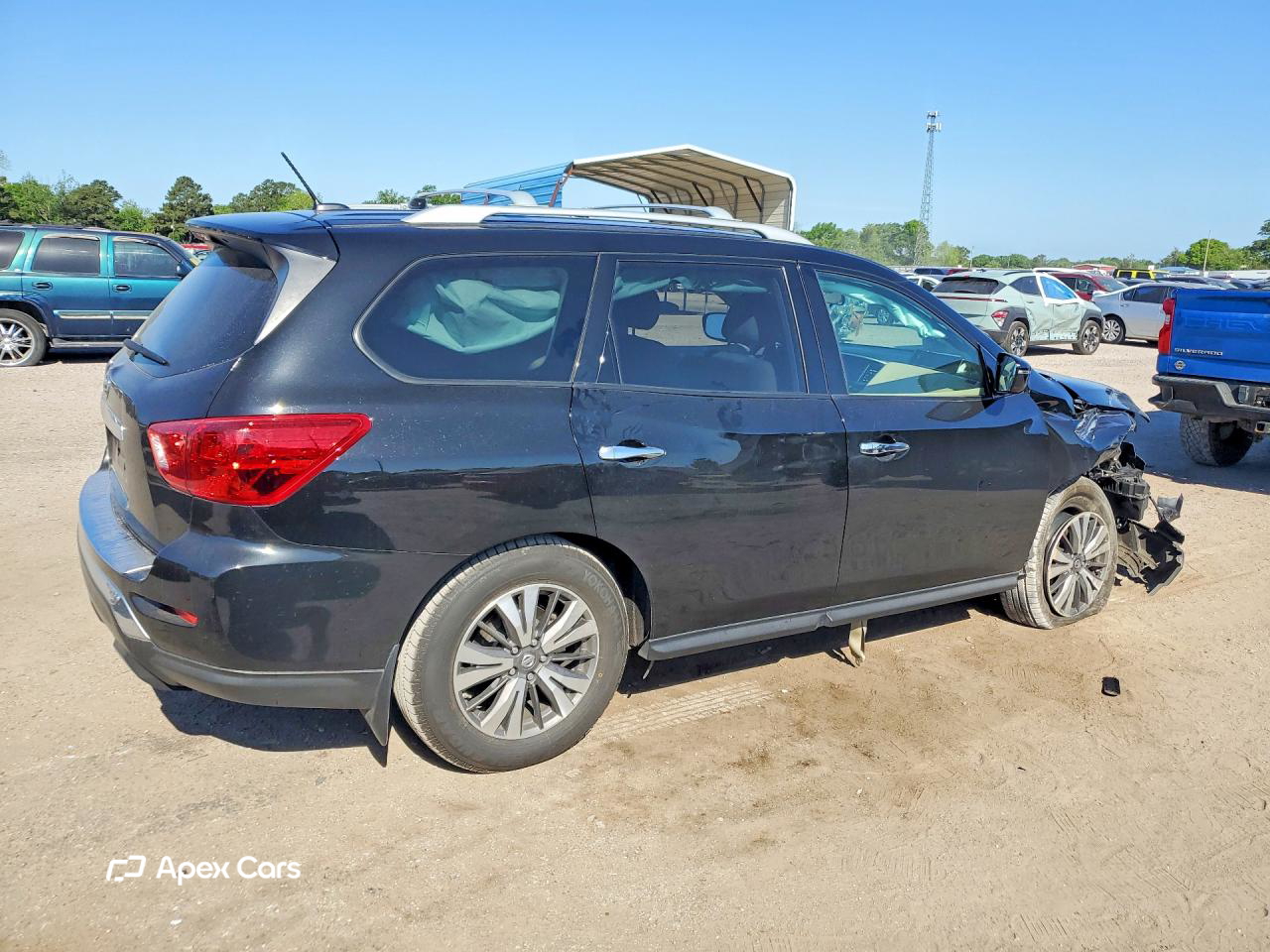 Nissan Pathfinder 2017