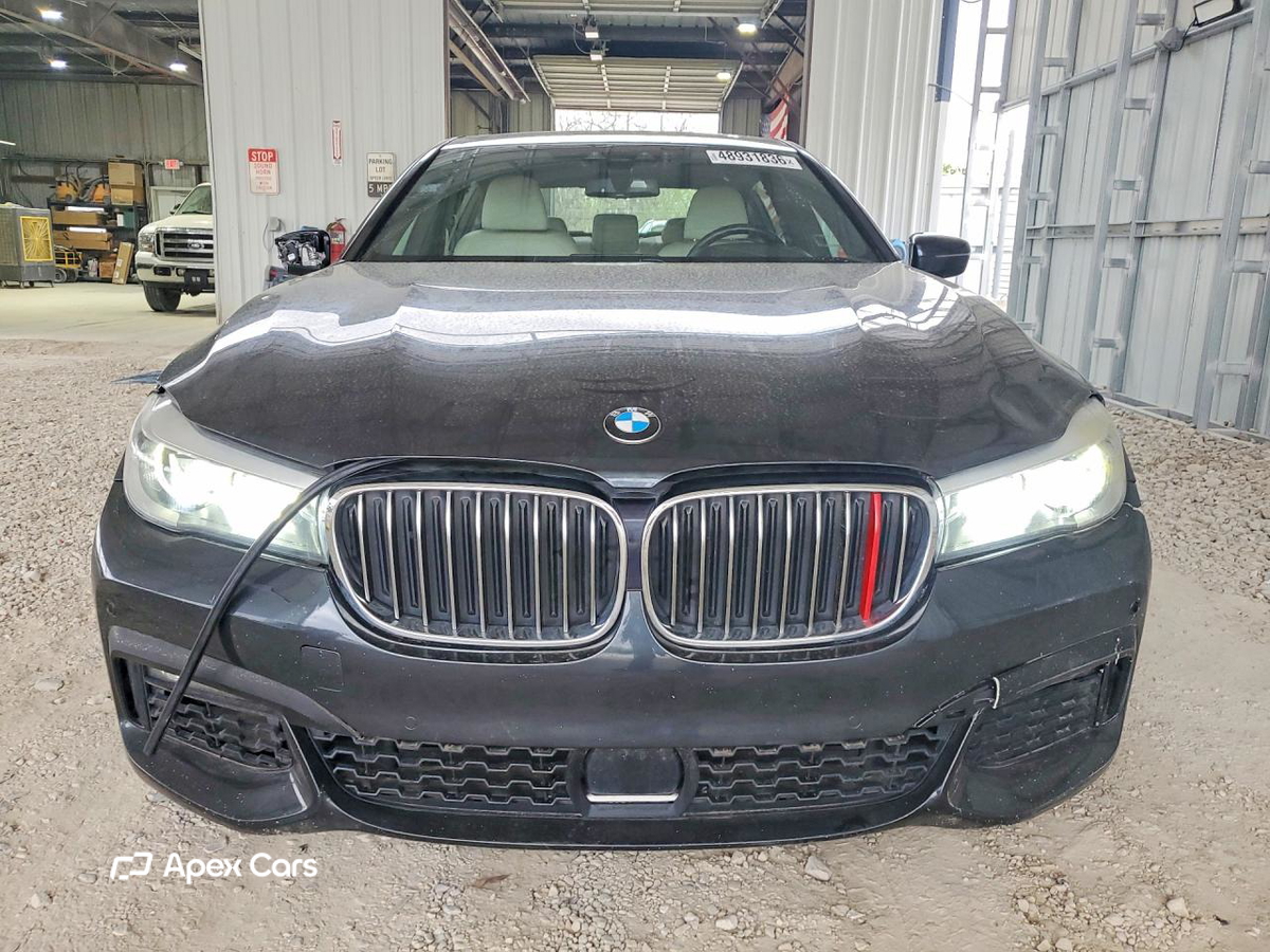 BMW Series 7 2019