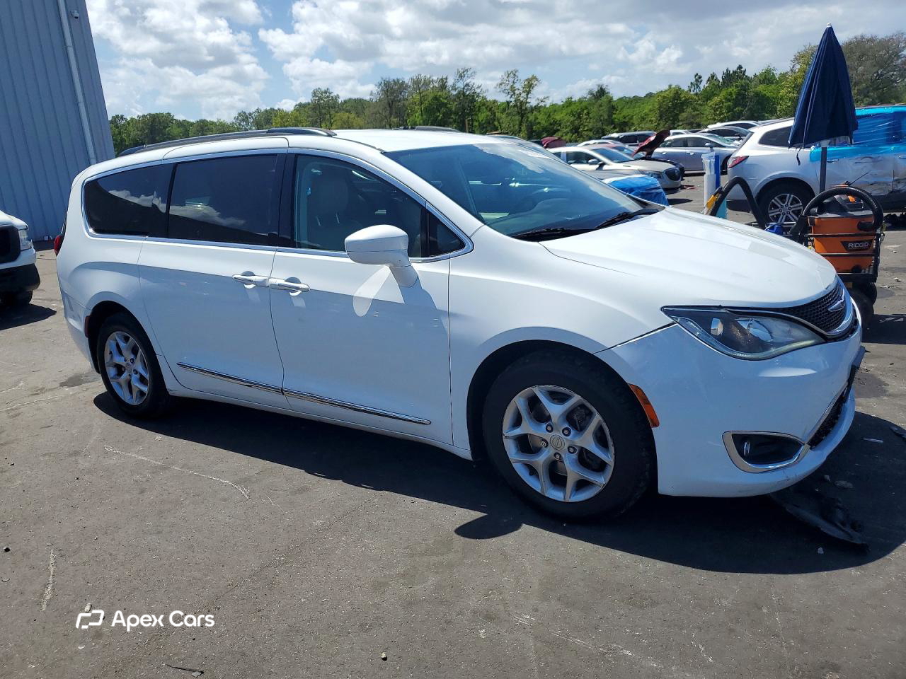 Chrysler Pacifica 2017