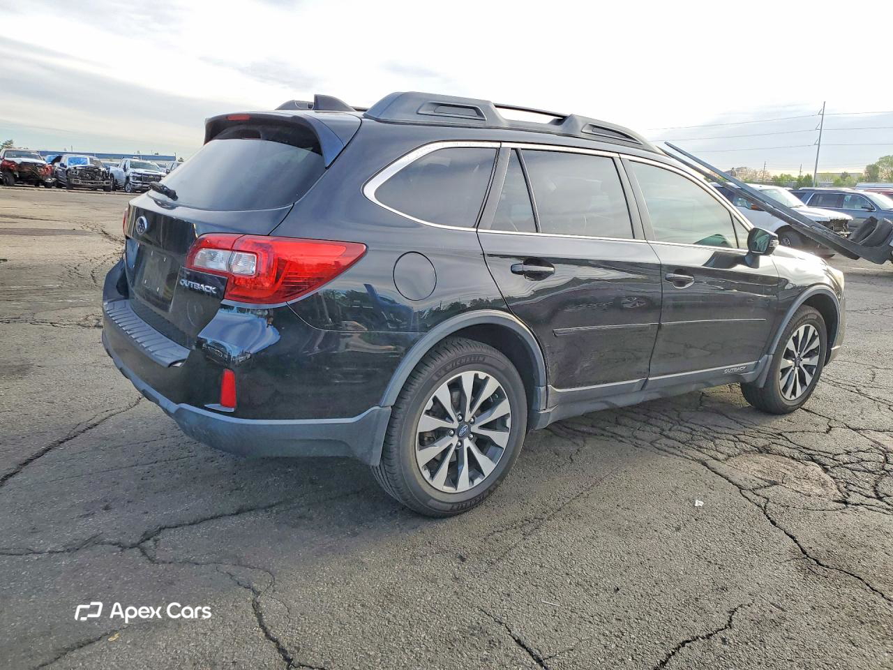 Subaru Outback 2016