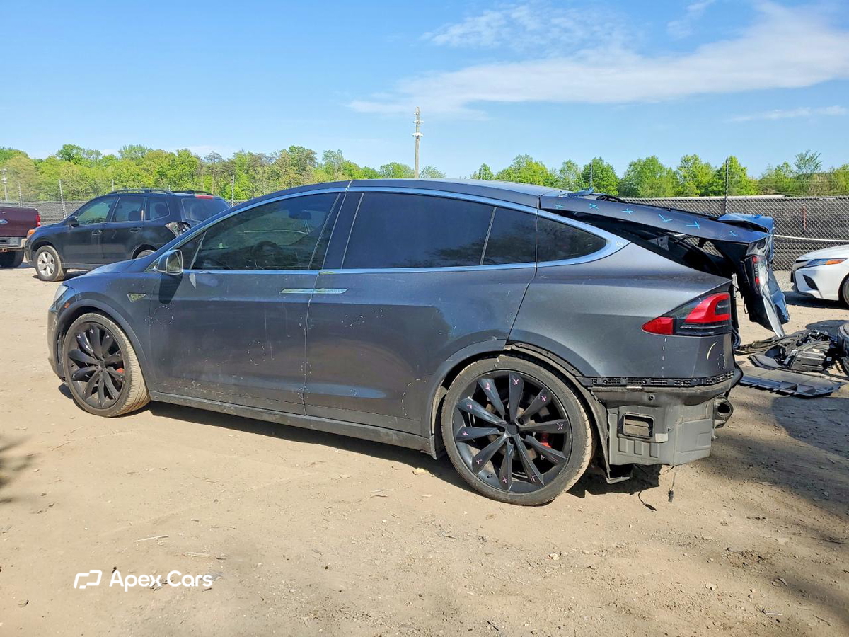 Tesla Model X 2016
