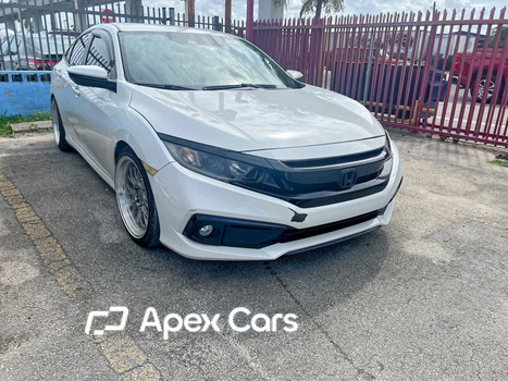 Honda Civic 2020 - Image 1 of 13