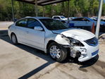 Nissan Altima 2010