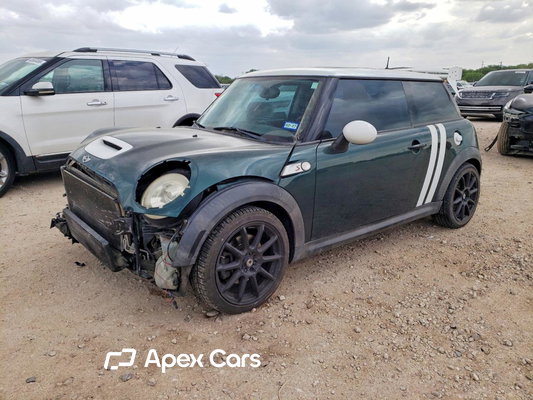 2010 MINI Cooper - Image 1 of 5