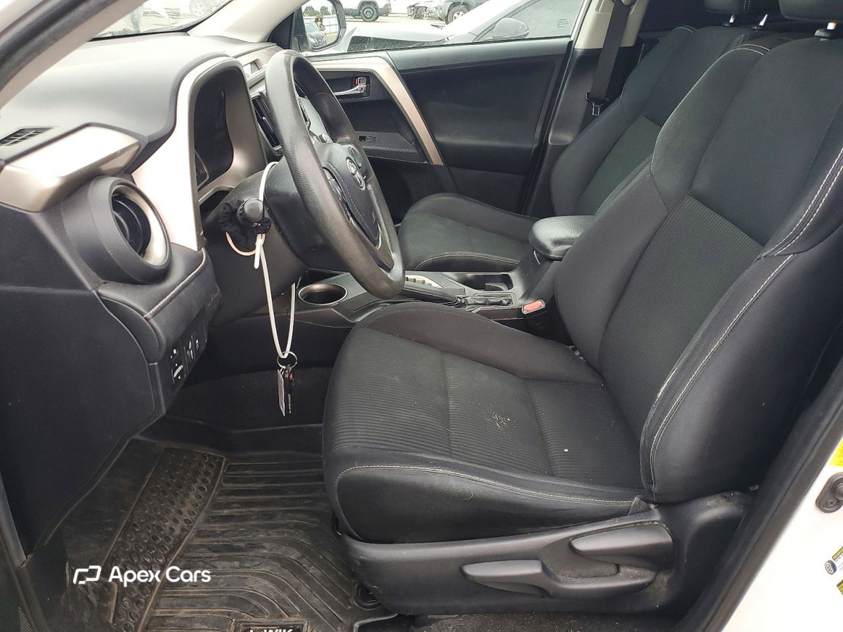 Toyota RAV 4 2015